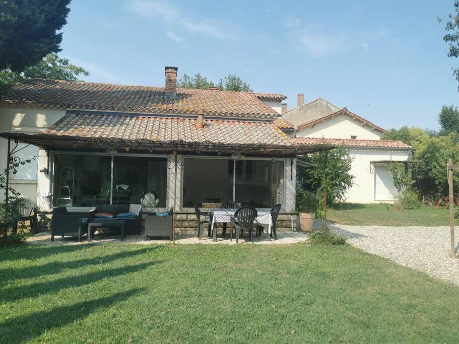 Maison Avec Piscine Dans Village Provencal. Courthézon Exteriör bild