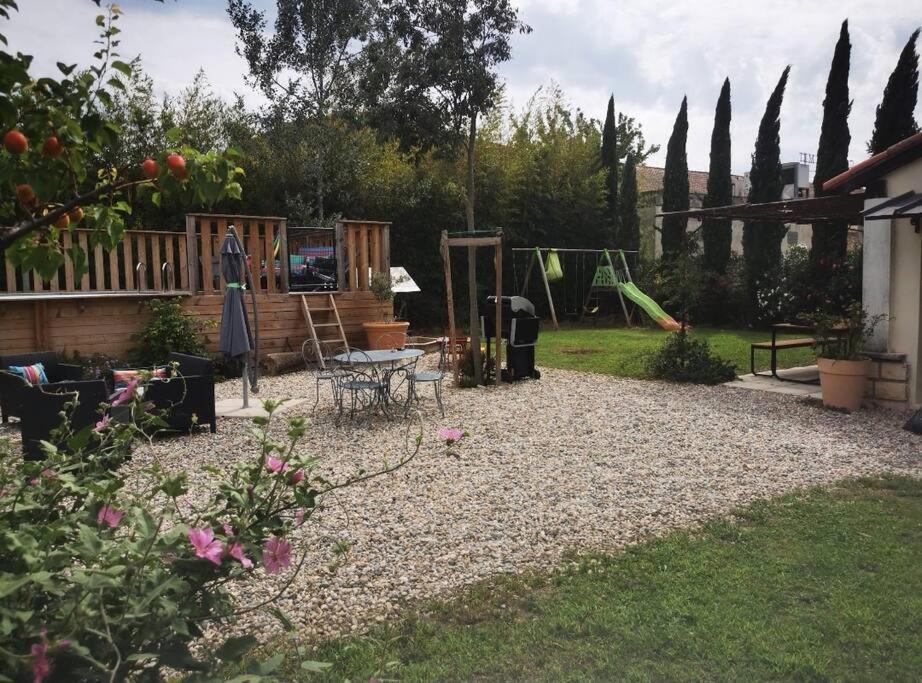 Maison Avec Piscine Dans Village Provencal. Courthézon Exteriör bild