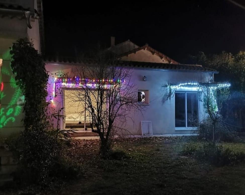 Maison Avec Piscine Dans Village Provencal. Courthézon Exteriör bild